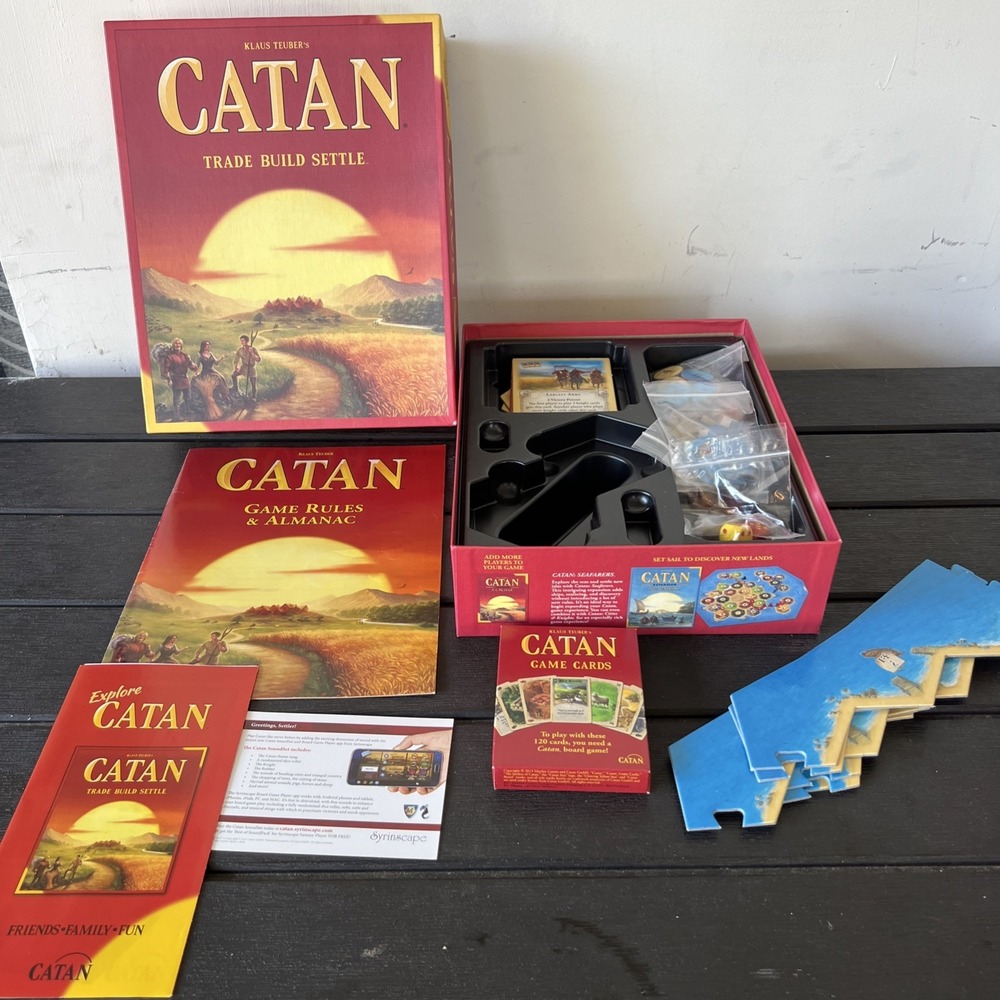 Klaus Teuber's Catan Trade Build Settle Board Game Base Game 3071 All Pieces!